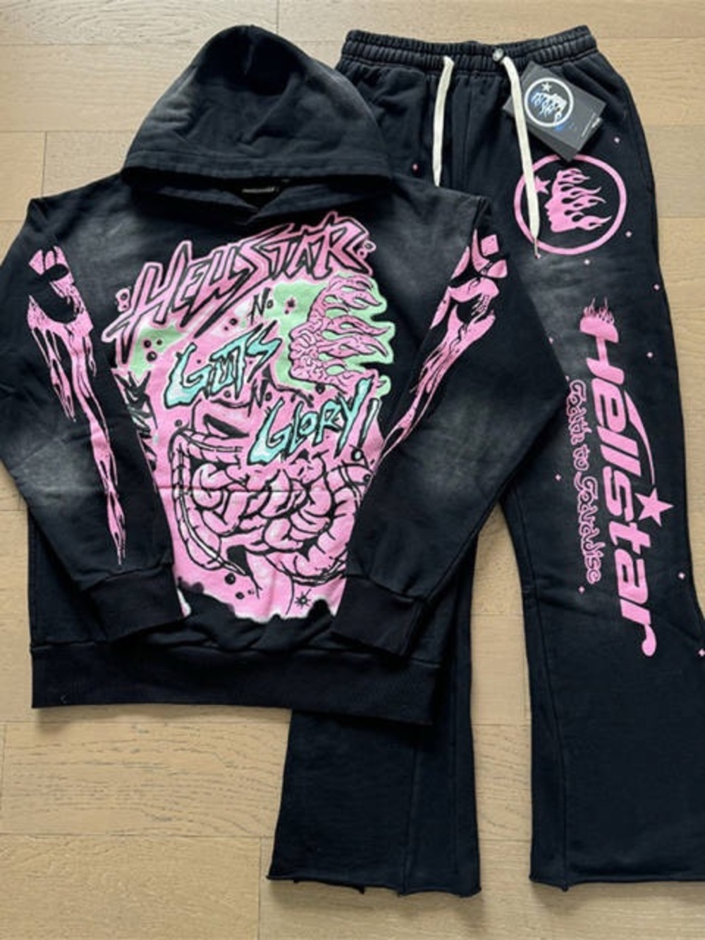 Brand New Hell-Star tracksuit 💕🔥
